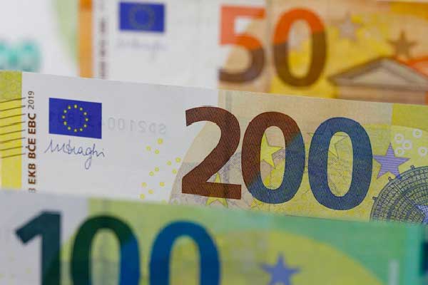 美财长贝森特:即使在最高法院败诉 特朗普政府仍能推行关税