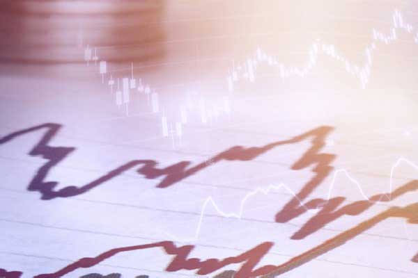 特朗普寻求对年收入250万美元以上的富人增税